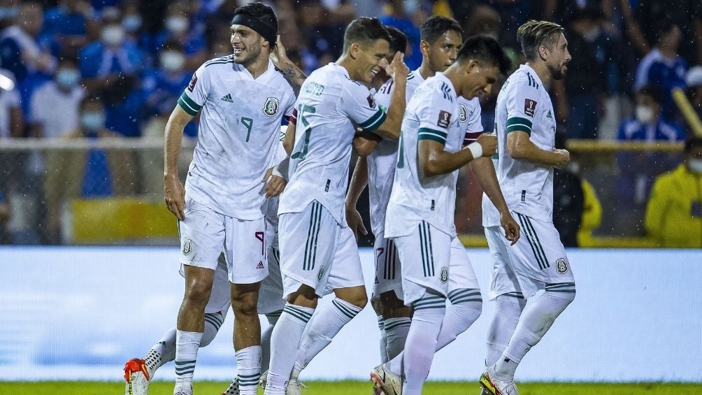 RÉCORD México - ENTRE LOS MEJORES La Selección Mexicana es de los equipos  que más títulos ha ganado en la historia. Domina en la CONCACAF y es la  cuarta selección de América