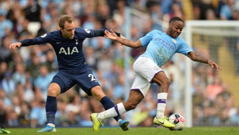 Eriksen y Sterling, durante el partido