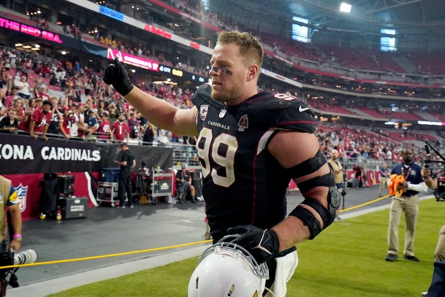 J.J. Watt durante un partido con Cardinals