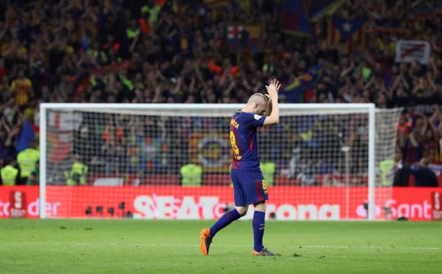 Andrés Iniesta durante un partido con Barcelona