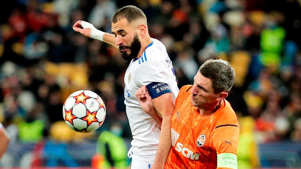 Karim Benzema durante un partido con Real Madrid