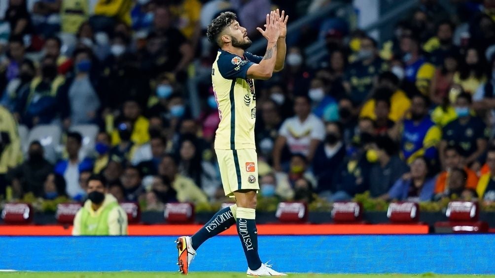 Valdez en el juego con América