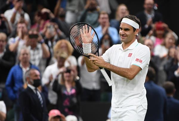 Federer agradece a la afición