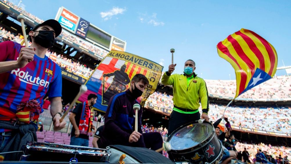 Aficionados del Barcelona previo al Clásico