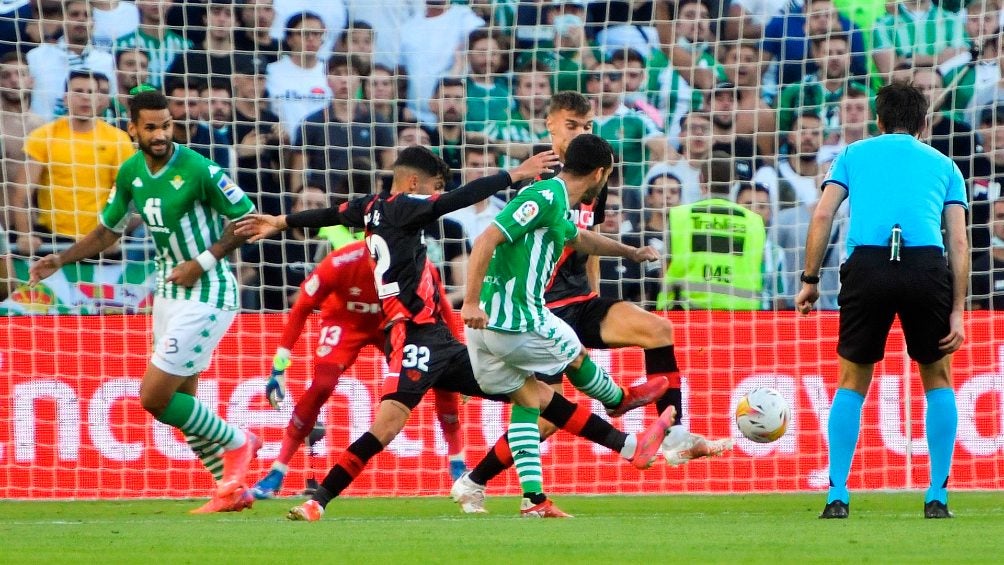 Real Betis frente al Rayo Vallecano en LaLiga