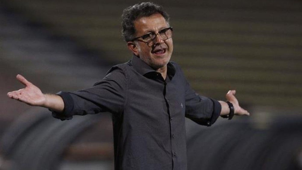 Juan Carlos Osorio: Aficionados de América de Cali intentaron agredir al extécnico del Tricolor