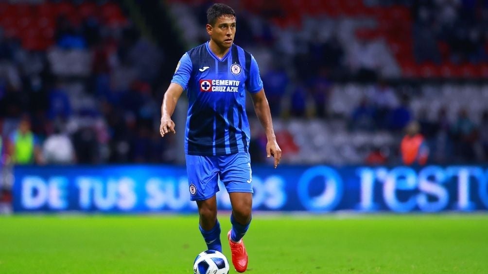 Romo en partido con Cruz Azul