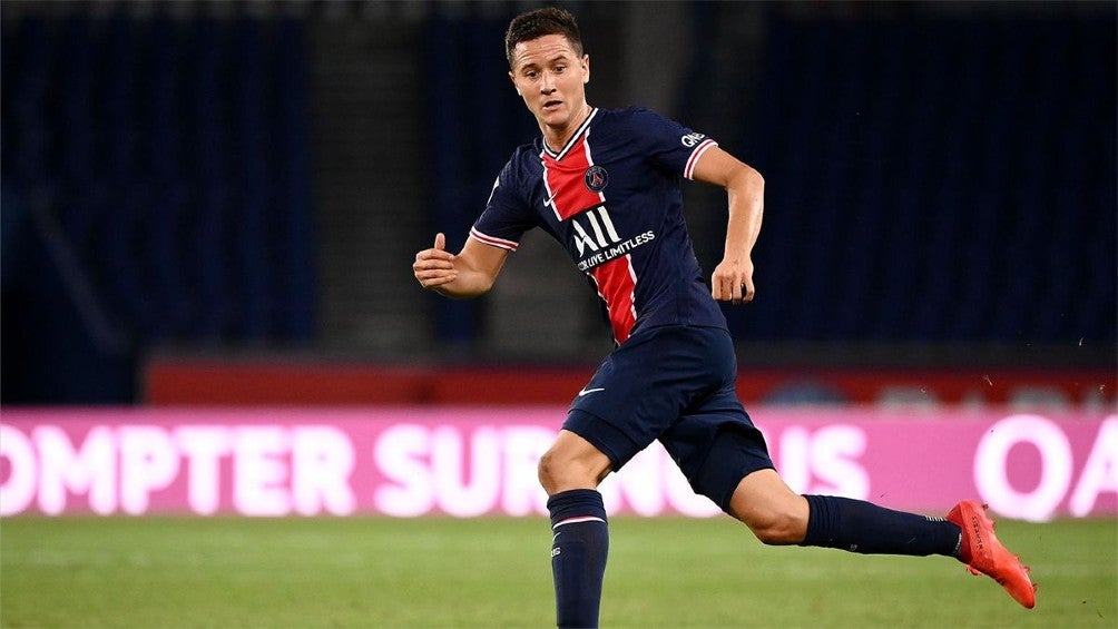 Ander Herrera en un partido con el PSG