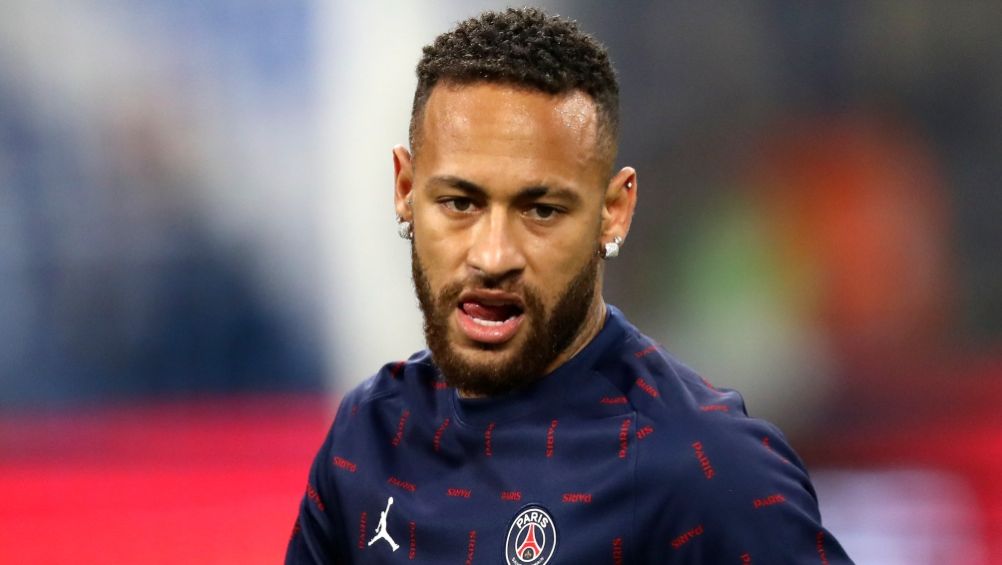 Neymar previo a un partido del PSG