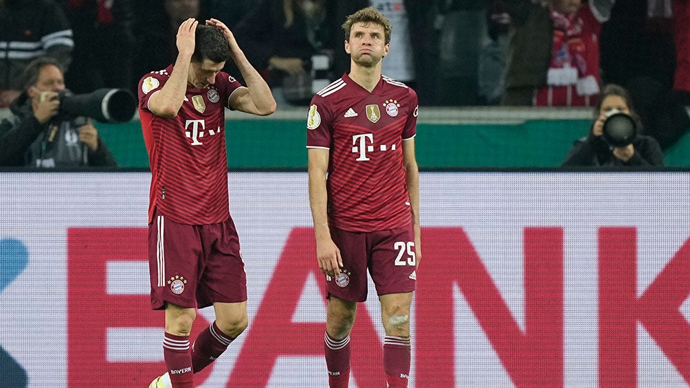 Müller y Lewandowski se lamentan