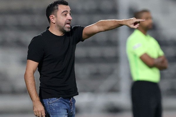 Xavi Hernández en acción con el Al-Sadd