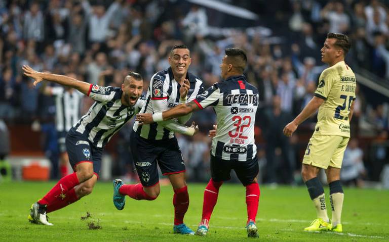 Jugadores de Monterrey en festejo del Título