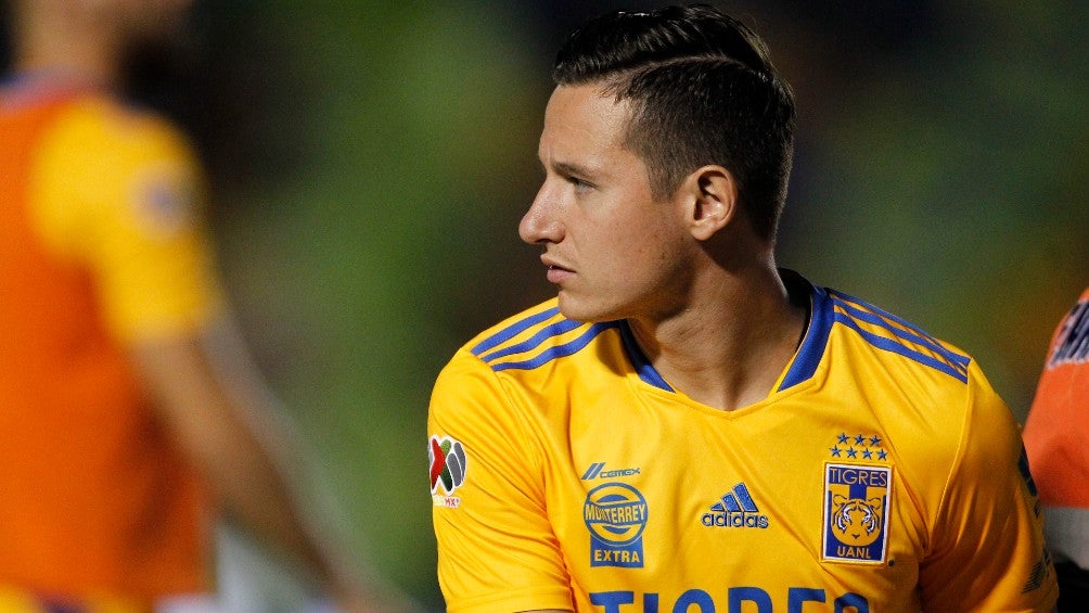 Florian Thauvin se lesiona frente a Pumas