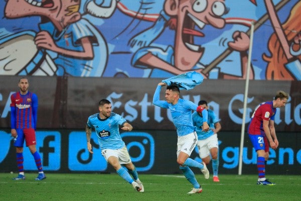 Iago Aspas celebra gol ante el Barcelona