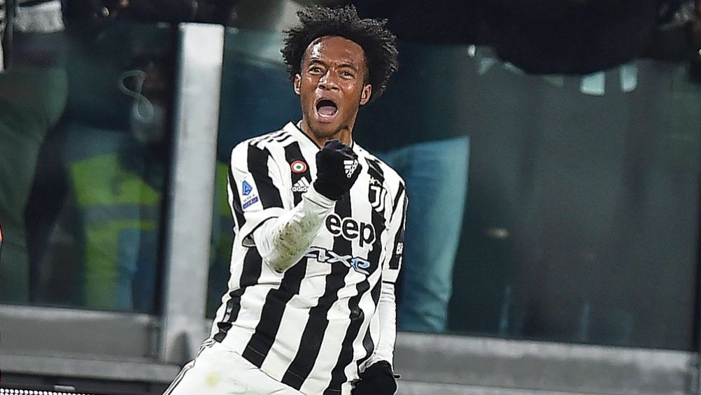 Juan Cuadrado tras anotar gol a favor de la Juventus