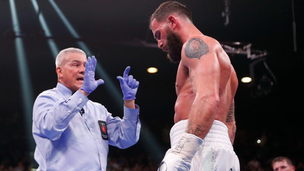 Canelo Álvarez: Caleb Plant fue llevado al hospital tras derrota ante el mexicano