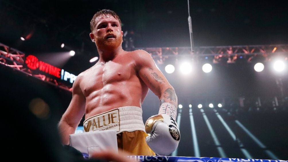 Canelo Álvarez venció a Plant