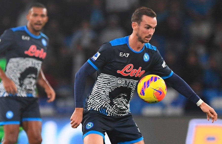 Napoli disputó el juego ante Verona con la playera conmemorativa