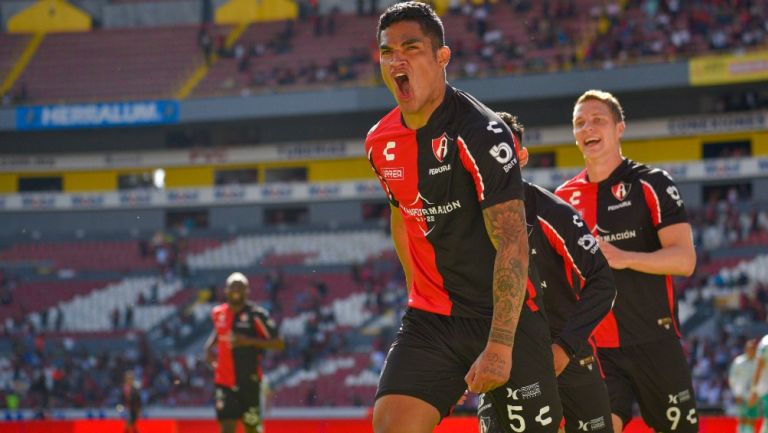 Anderson Santamaría celebra con Atlas