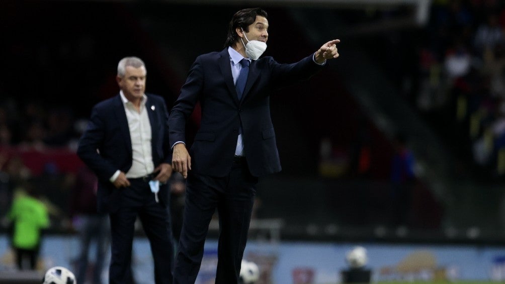 Solari sobre dirigir a River después del América: 'Ojalá suceda en algún momento'