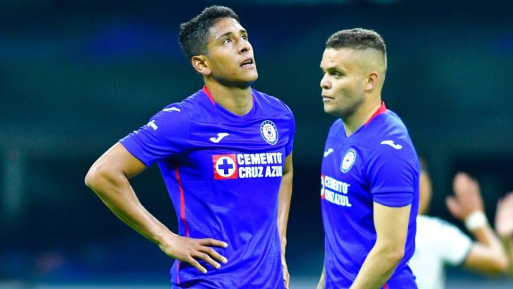 Romo y Cabecita durante un partido con Cruz Azul