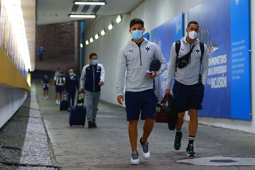 Ponchtio González y Funes Mori previo a un duelo de Rayados