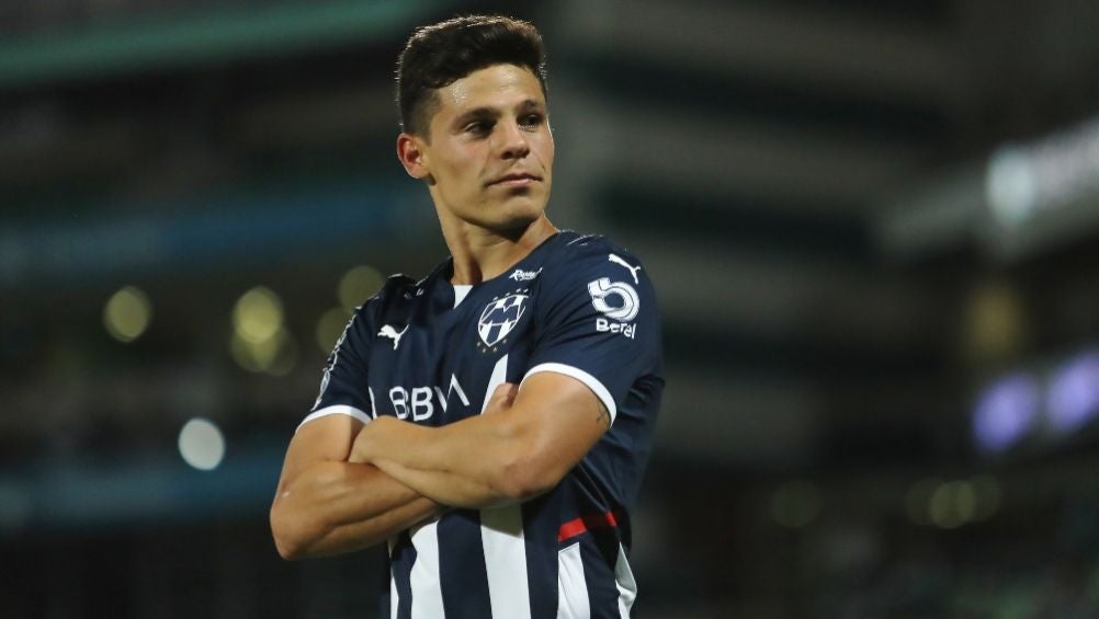 Ponchtio González en un partido de Rayados de Monterrey