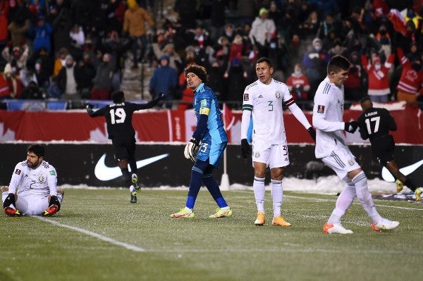 Selección Mexicana reacciona al gol de Canadá