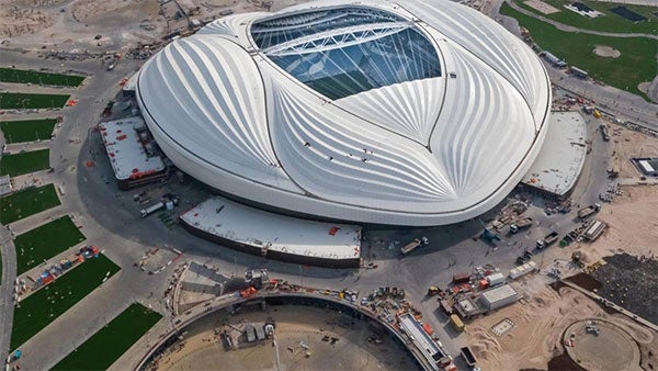 El Estadio Al-Janoub y su techo retráctil 