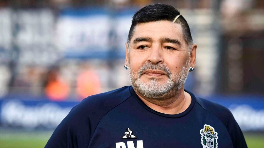 Maradona en su paso con Gimnasia