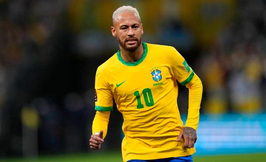 Neymar en juego con Brasil