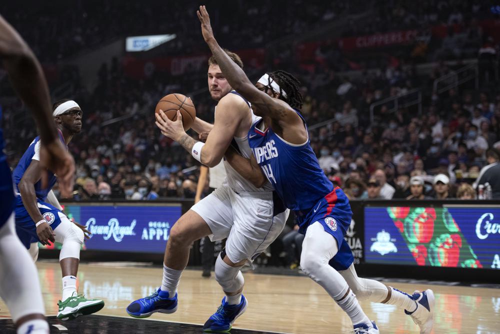 Acciones entre Mavericks y Clippers