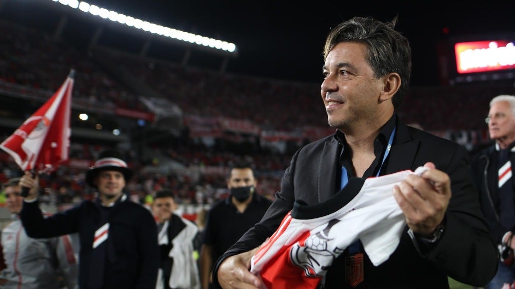 Marcelo Gallardo festejando campeonato de la Liga de Argentina