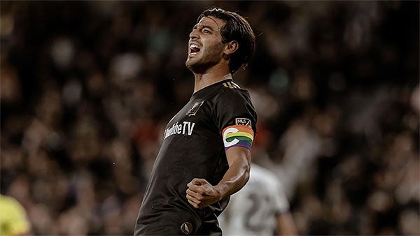 El delantero mexicano en partido con LAFC 