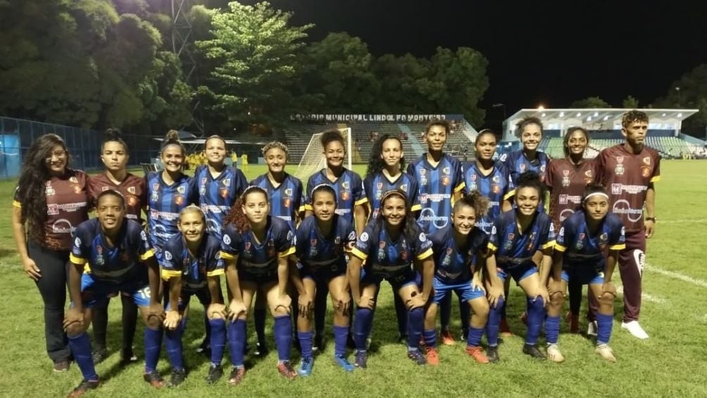 Jugadoras de Abelhas Rainhas