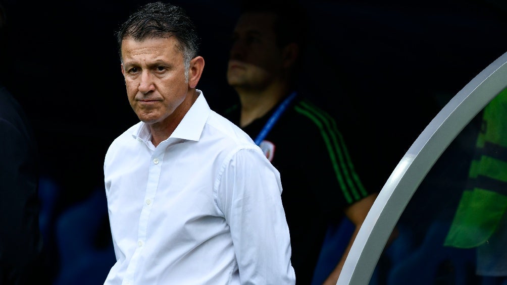 Juan Carlos Osorio dirigiendo a la Selección Mexicana en Rusia 2018