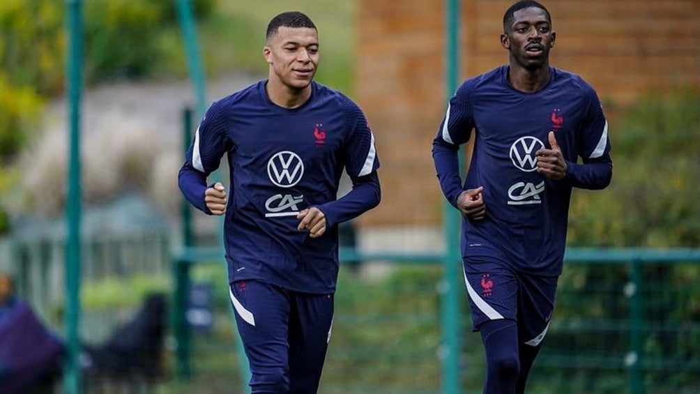 Dembélé y Mbappé entrenando con la Selección de Francia