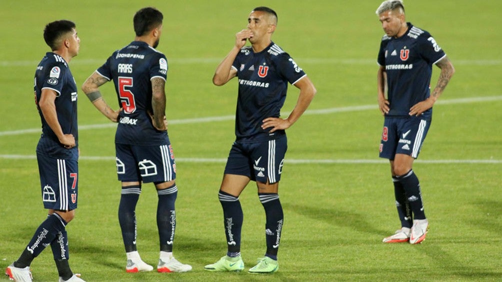 Universidad de Chile: Un grande al borde del descenso