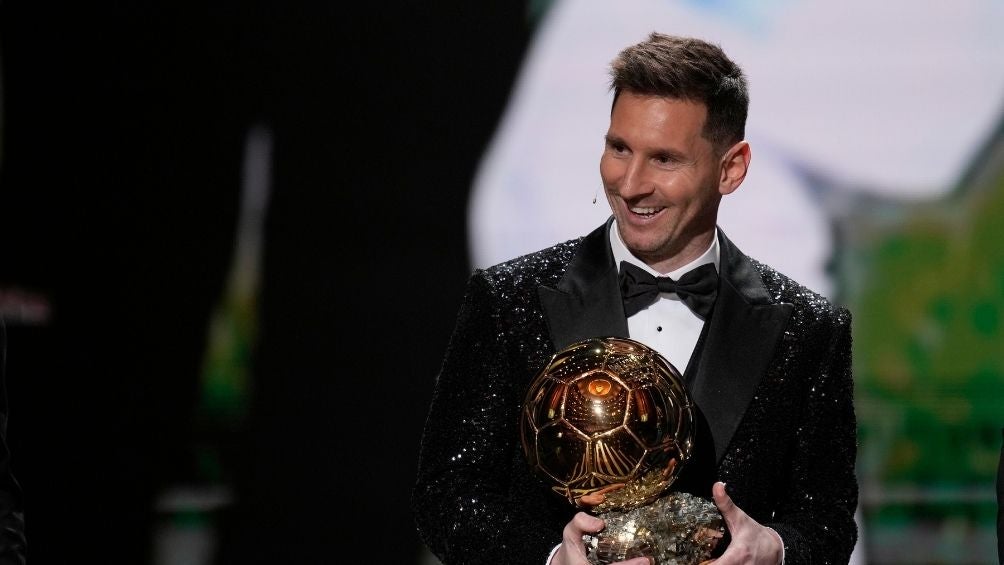 Messi con su Balón de Oro