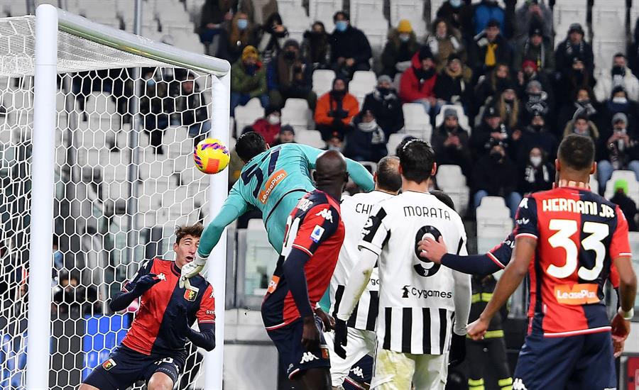 Sirigu nada pudo hacer para evitar el gol 