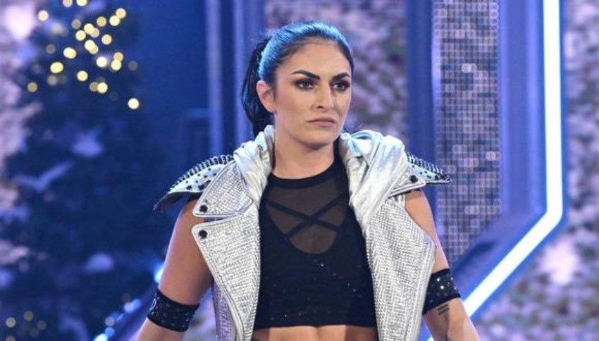 Sonya Deville