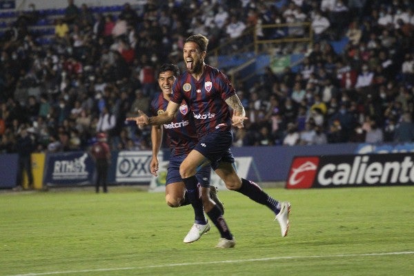 Ramiro Costa celebra anotación frente a Celaya