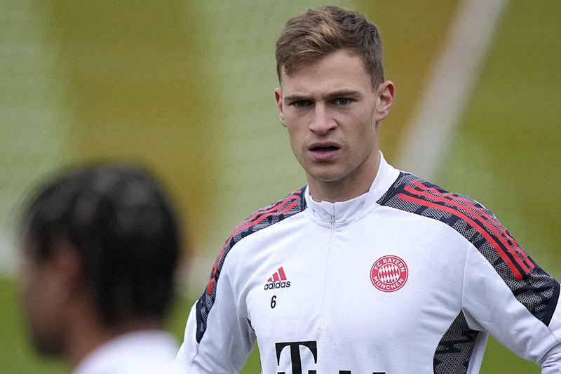 Joshua Kimmich durante un entrenamiento con el Bayern 