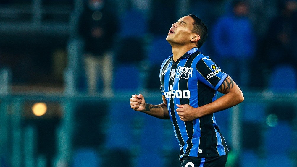 Luis Fernando Muriel jugando con Atalanta en la Serie A