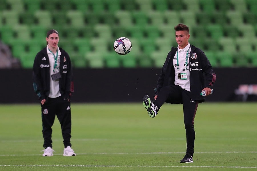 Benjamín Galdames junto a Marcelo Flores