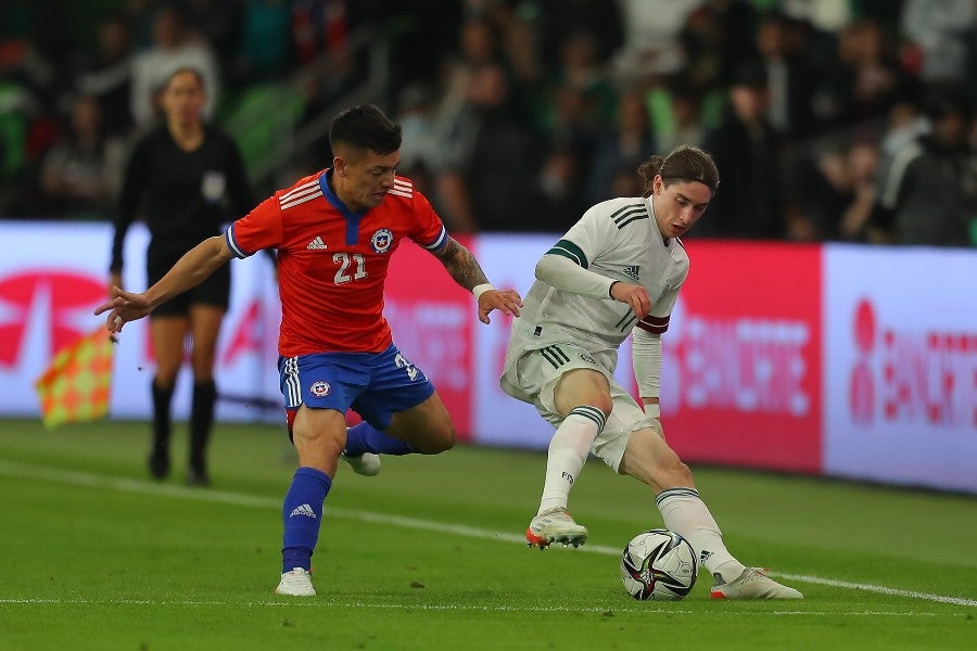 Marcelo Flores en su debut con el Tri Mayor