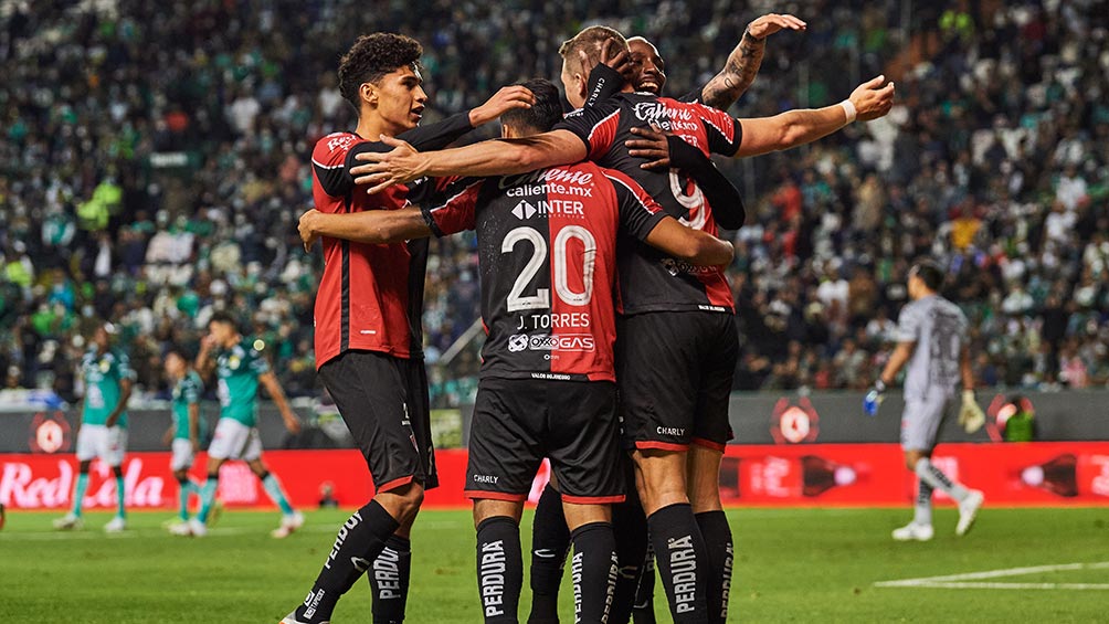 Los Rojinegros en la Final contra León 