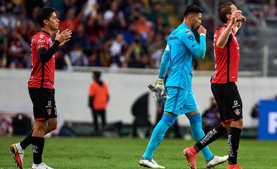 Jugadores de Atlas, previo a juego ante Pumas