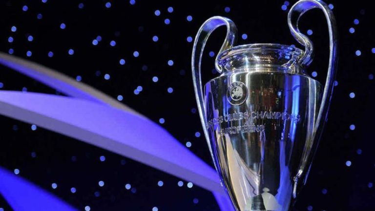 Panorámica del Trofeo de la Champions League