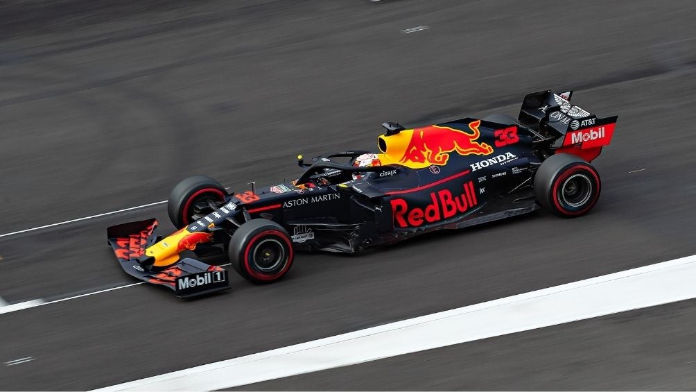 Verstappen con su tradicional '33'